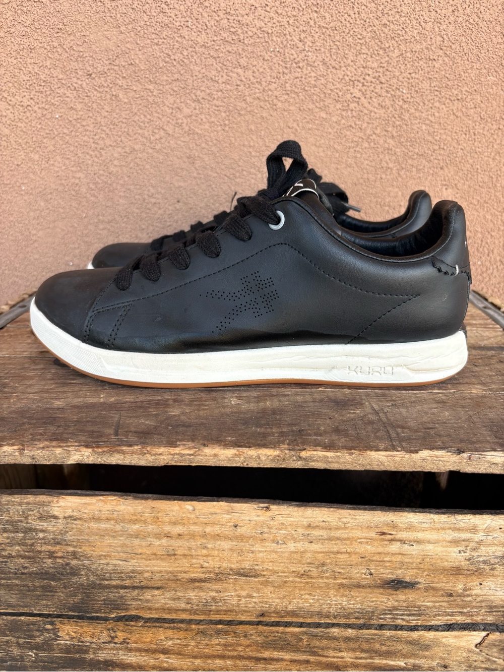 Kuru Roam Classic Court Sneaker
